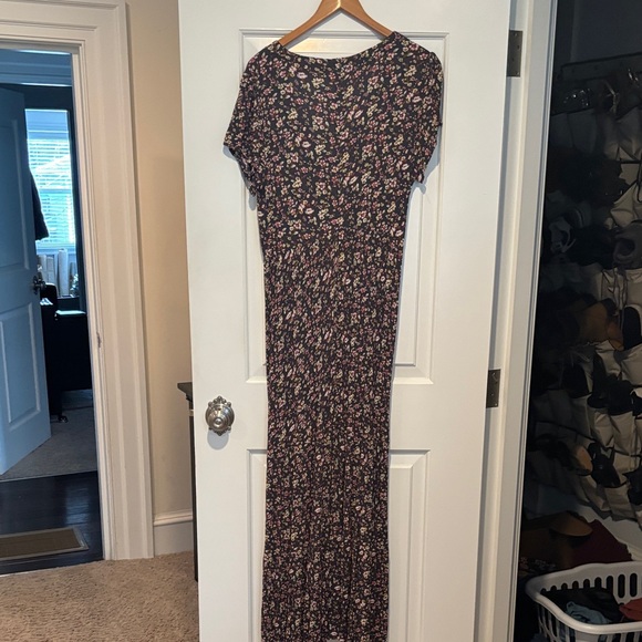NATURAL LIFE Floral Black Maxi Dress - Picture 3 of 3